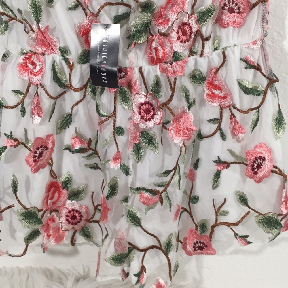 Fashion Nova Vines And Climbers Romper Floral L - Picture 10 of 12